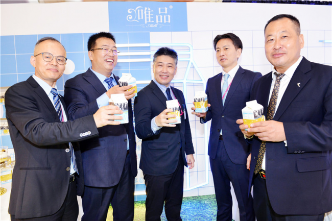 唯品牛乳新品惊艳发布,高品质开启美味“轻”生活 唯品牛乳新品惊艳发布,高品质开启美味“轻”生活