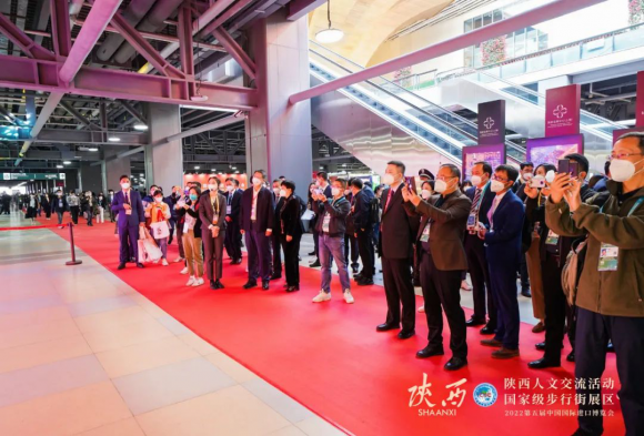 伊力特乳业亮相进博会,引领特色乳产业走向国际市场