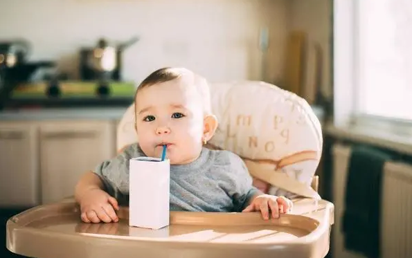  每天睡前喝一杯牛奶，真的好吗？